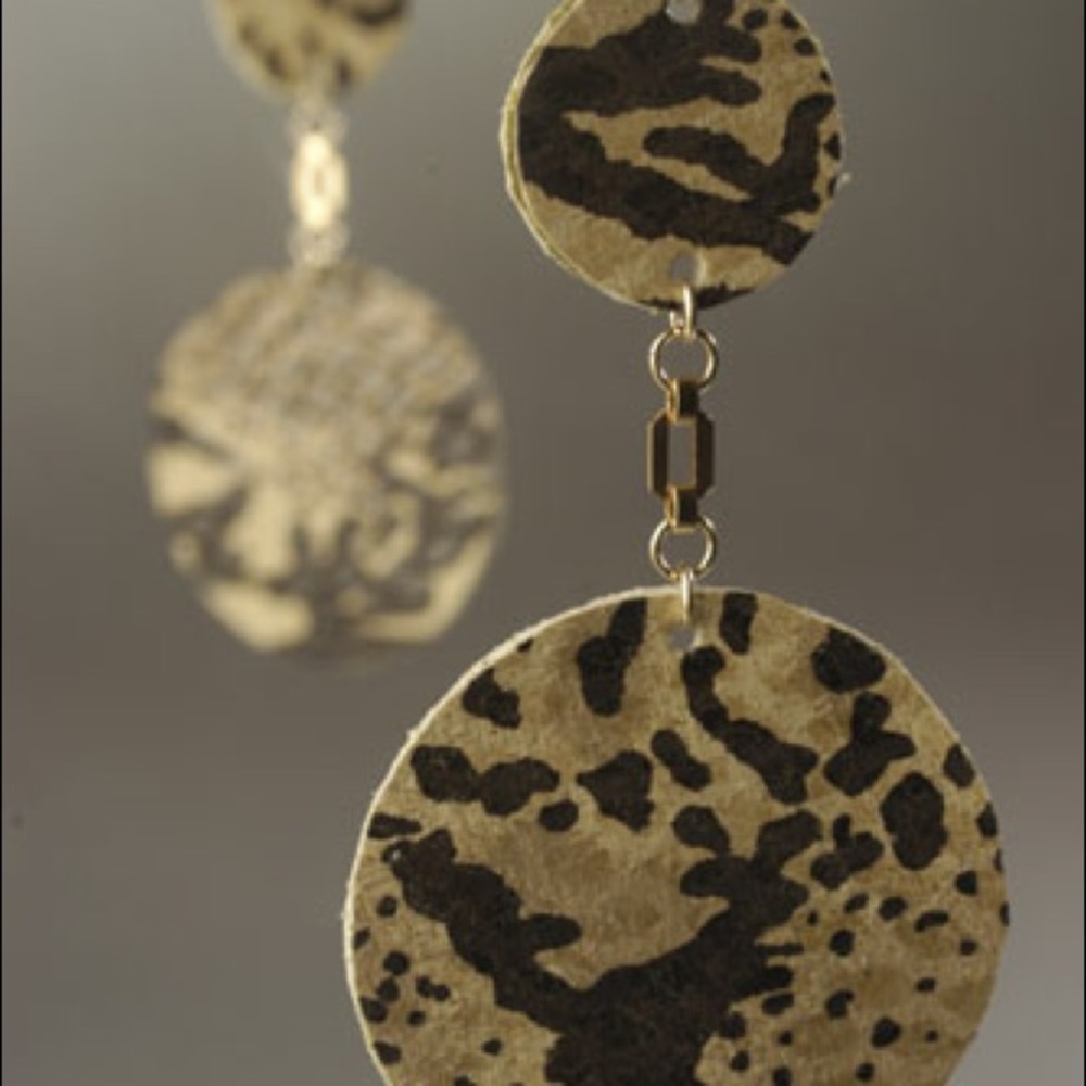 Hand made NWT Leather Double Circle Earrings